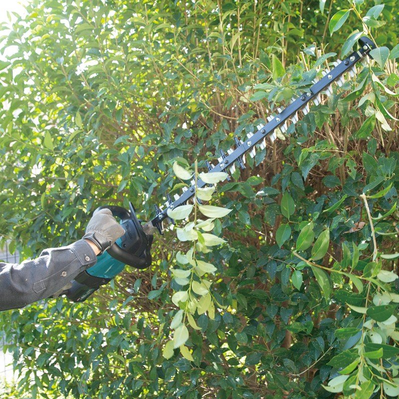 Hedge Trimmer Attachment